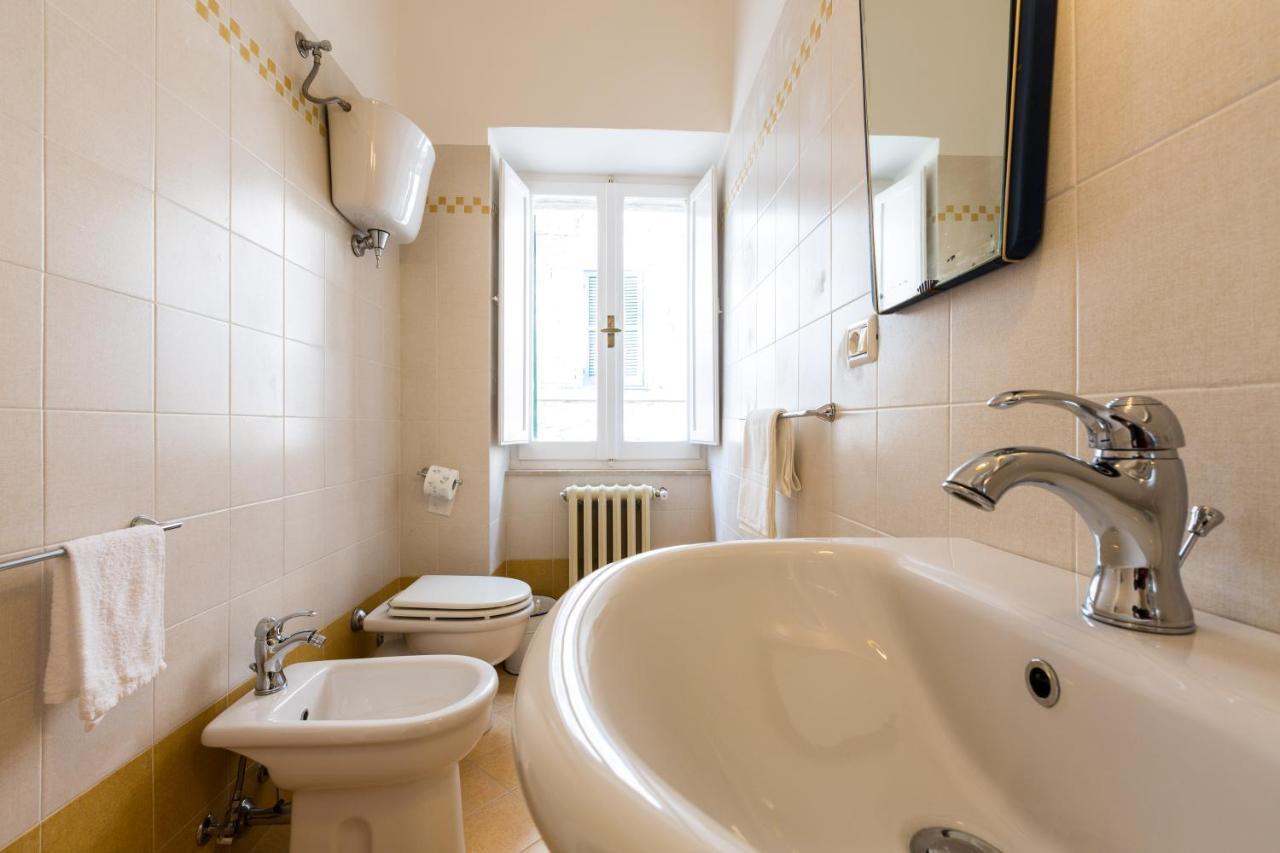 Room En Suite La Corte อัสซิซี ภายนอก รูปภาพ